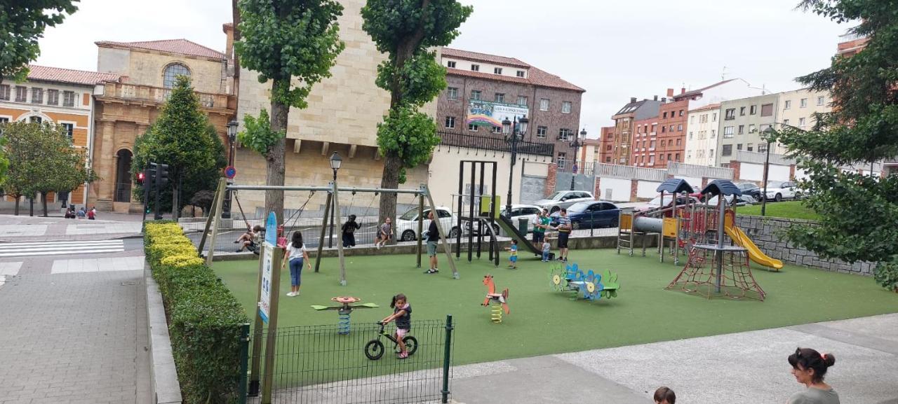Ferienwohnung Campillin Lado Ayuntamiento Www Venaoviedo Es Exterior foto